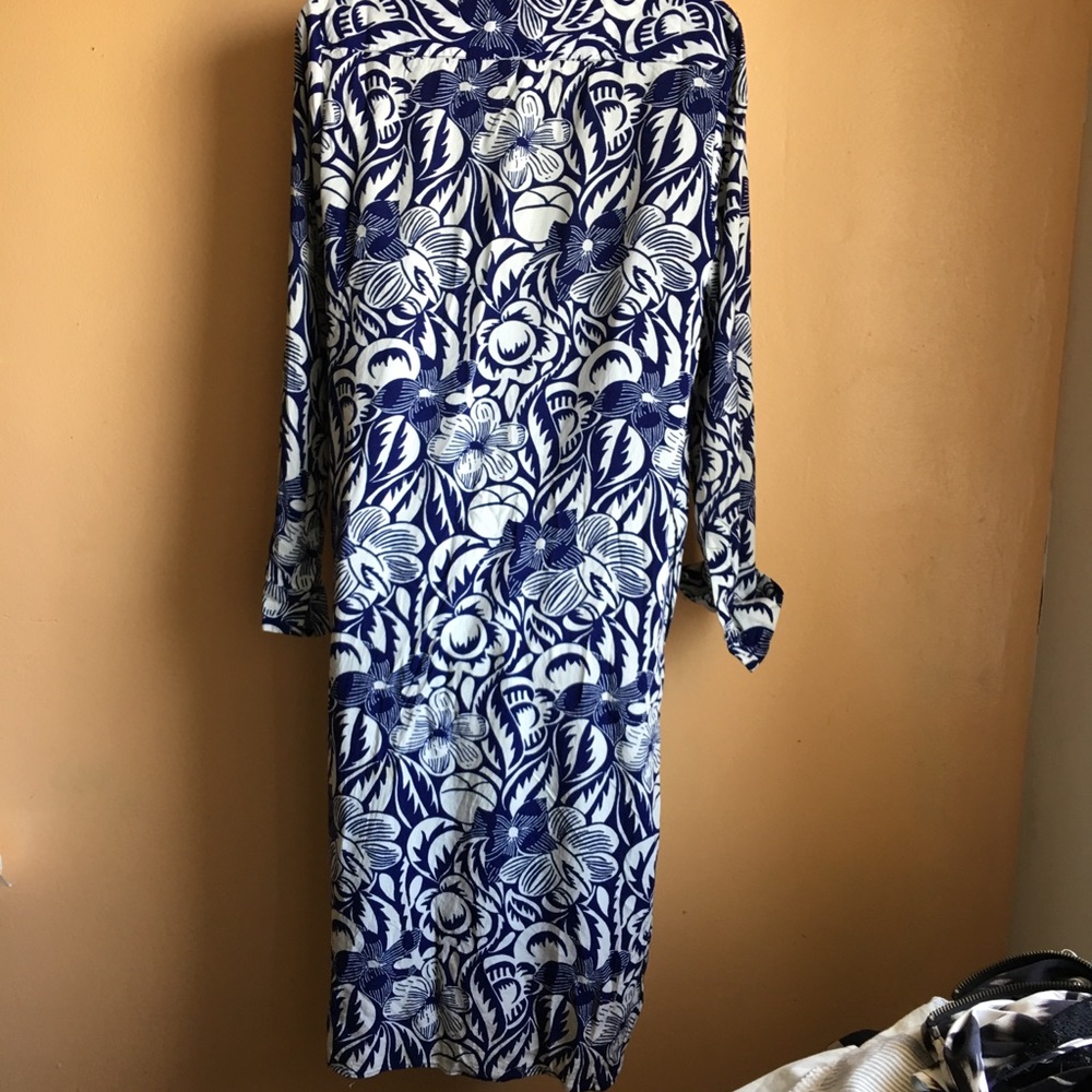 Zara - Picture 2 of 3